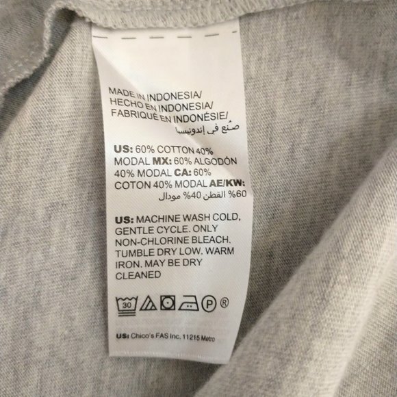 Chico's Zenergy Gray Scroll Print Tee Chico Size 0=Small - Picture 8 of 10
